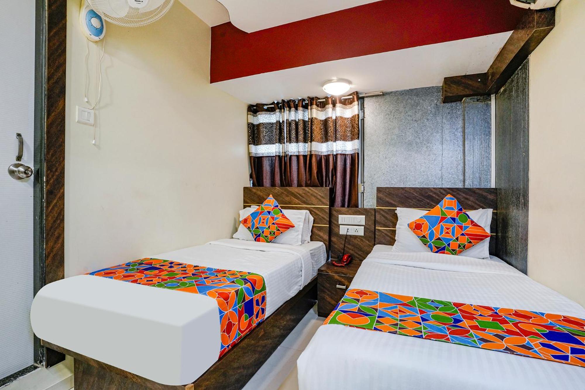 Fabexpress Amber Corp Inn - Nr Nesco Exhibition Center Βομβάη Εξωτερικό φωτογραφία