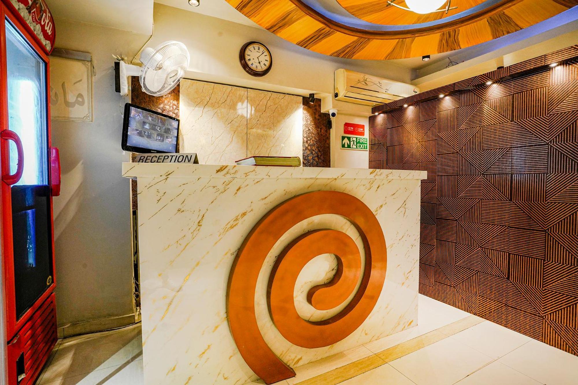 Fabexpress Amber Corp Inn - Nr Nesco Exhibition Center Βομβάη Εξωτερικό φωτογραφία